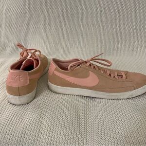 Nike Men's Artic orange suede low blazer shoes